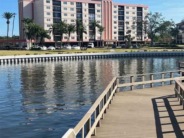 19029 US HIGHWAY 19 N 6-14, Clearwater, FL 33764