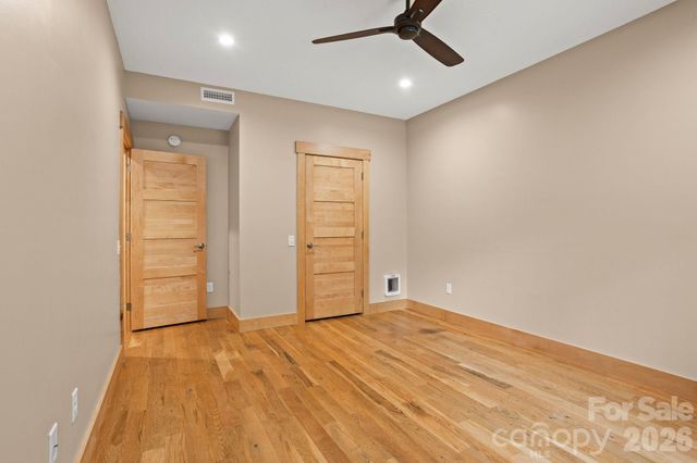 36 Ravenwood Drive, Fletcher, NC 28732