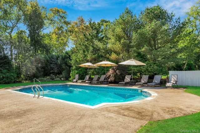 3045 Rocky Point Road, East Marion, NY 11939