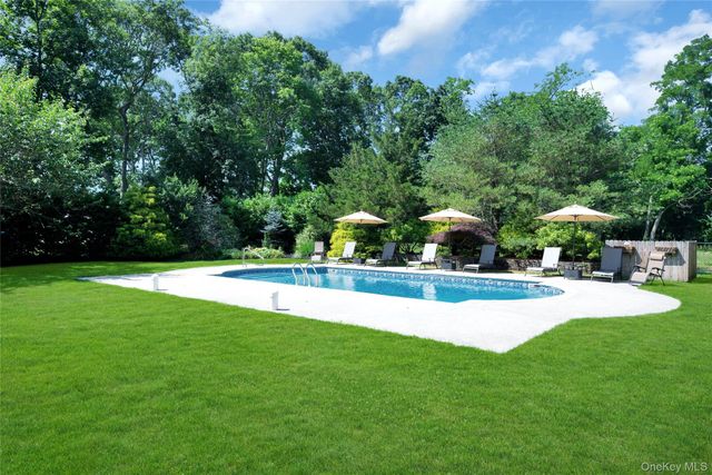 3045 Rocky Point Road, East Marion, NY 11939