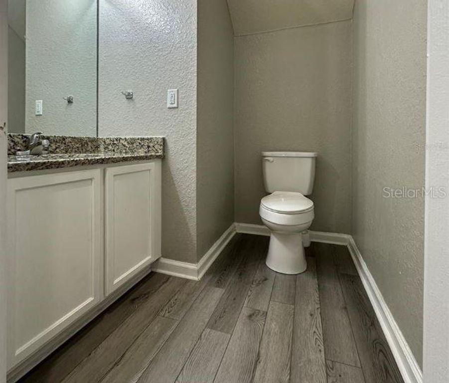 Image 14 of property listing at 3016 ASHLAND LANE S, Kissimmee, FL 34741