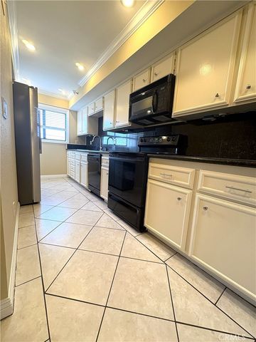 645 Balboa Avenue 2C, Glendale, CA 91206