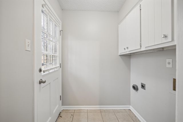 4328 W HUNTERS GLEN ST, Memphis, TN 38128