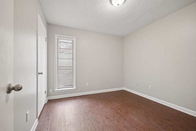 4328 W HUNTERS GLEN ST, Memphis, TN 38128