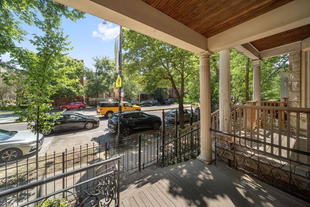 4150 N Ashland Avenue, Chicago, IL 60613