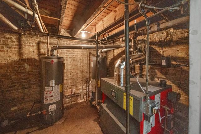 4150 N Ashland Avenue, Chicago, IL 60613