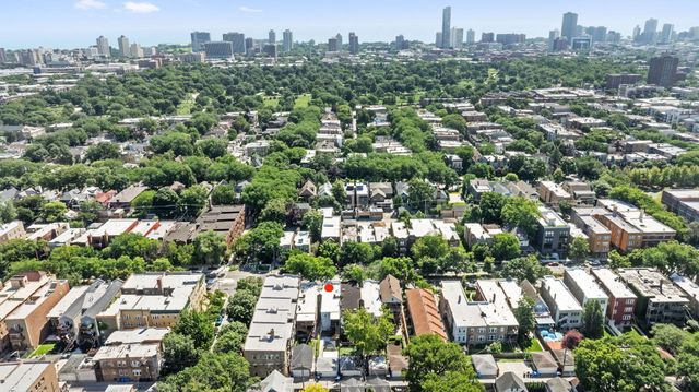 4150 N Ashland Avenue, Chicago, IL 60613