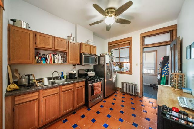 4150 N Ashland Avenue, Chicago, IL 60613