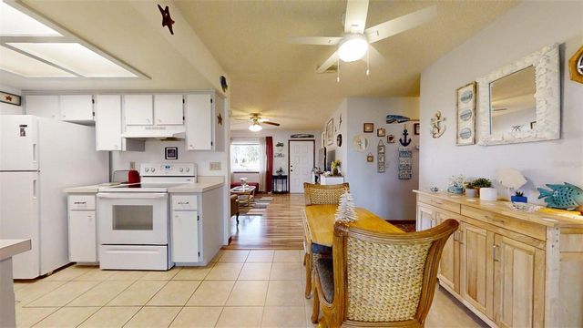 8368 SW 105TH PLACE, Ocala, FL 34481