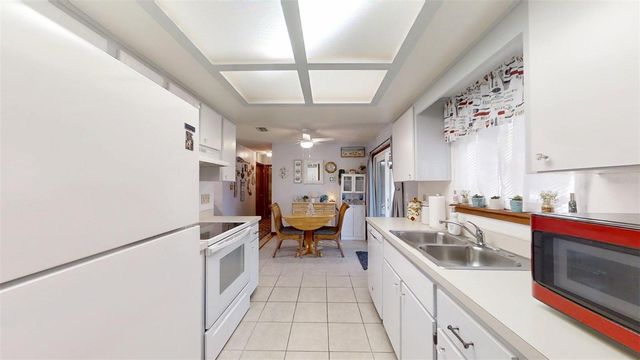 8368 SW 105TH PLACE, Ocala, FL 34481