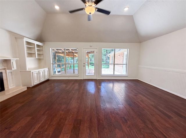 33406 Buck Road, Magnolia, TX 77355