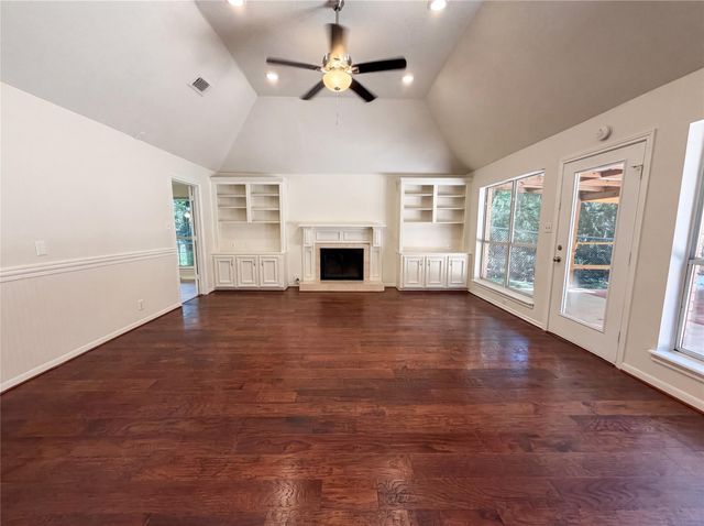 33406 Buck Road, Magnolia, TX 77355