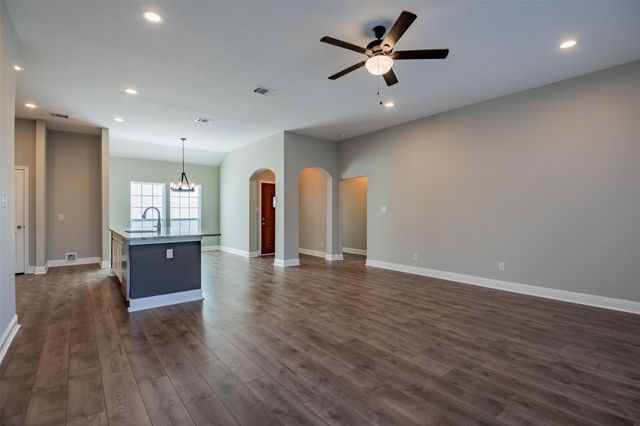 2816 Fm 731, Burleson, TX 76028