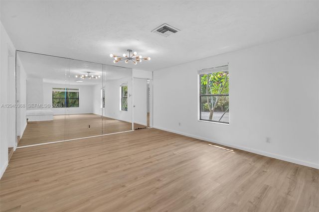 5096 SW 28th Terrace, Fort Lauderdale, FL 33312