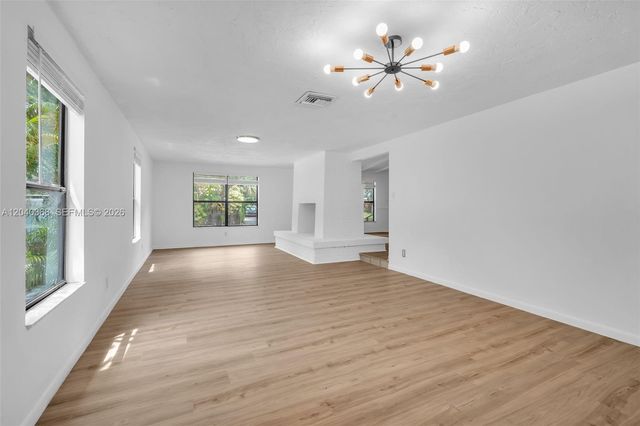 5096 SW 28th Terrace, Fort Lauderdale, FL 33312