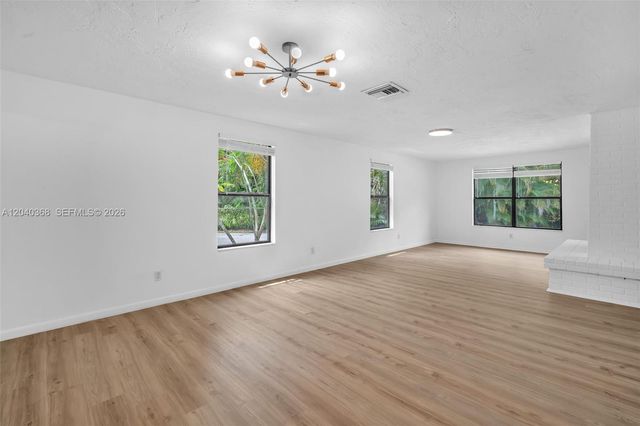 5096 SW 28th Terrace, Fort Lauderdale, FL 33312