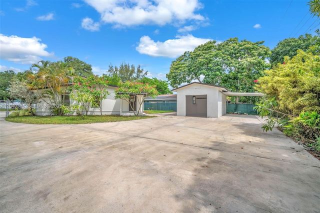 5096 SW 28th Terrace, Fort Lauderdale, FL 33312
