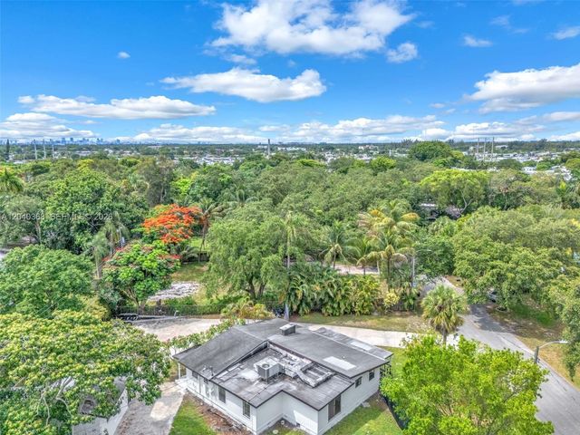 5096 SW 28th Terrace, Fort Lauderdale, FL 33312