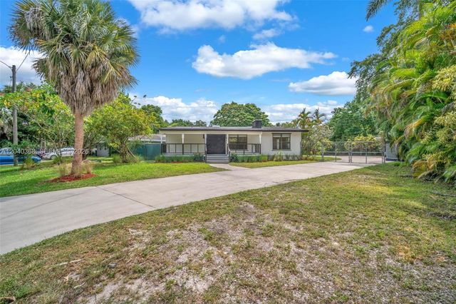 5096 SW 28th Terrace, Fort Lauderdale, FL 33312