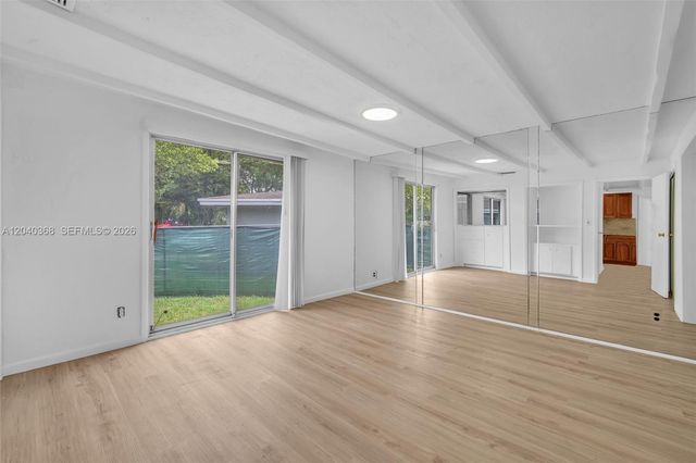 5096 SW 28th Terrace, Fort Lauderdale, FL 33312