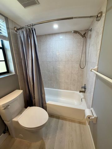 2650 Greenwood Terrace 2220, Boca Raton, FL 33431