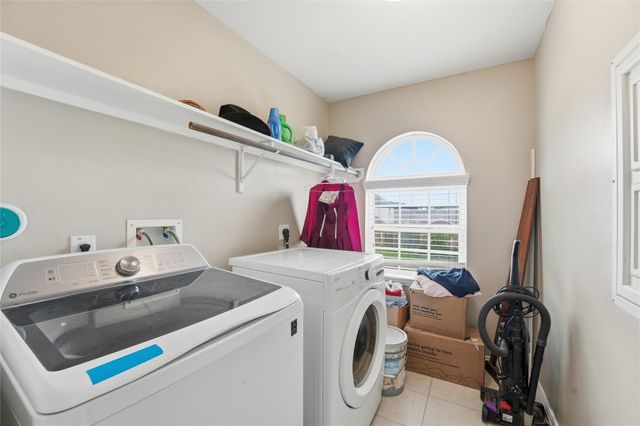 13415 Jersie Violet Lane, Houston, TX 77014