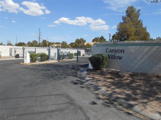 3064 Casey Drive 104, Las Vegas, NV 89120