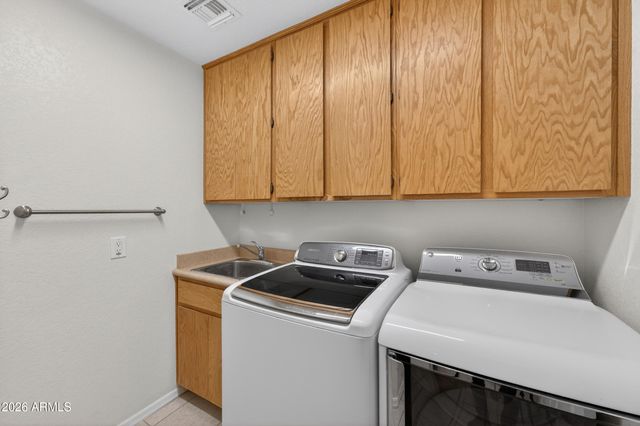 11464 E MONTEREY Avenue, Mesa, AZ 85209