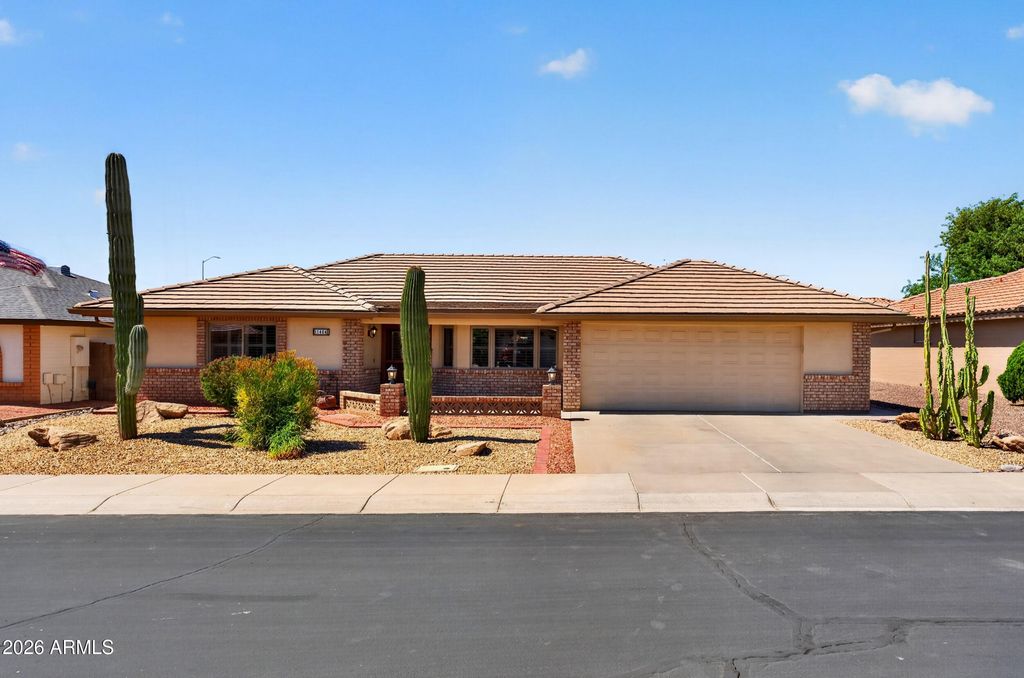 11464 E MONTEREY Avenue, Mesa, AZ 85209