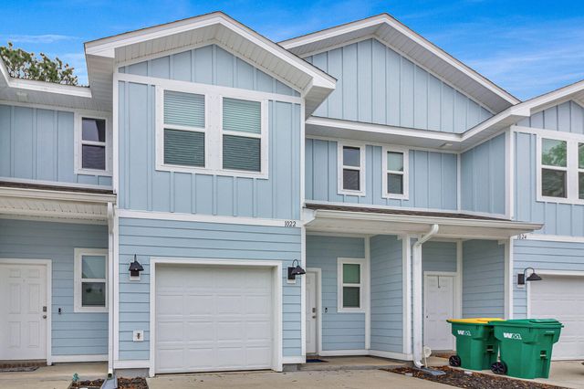 1022 Mclaren Circle, Fort Walton Beach, FL 32547