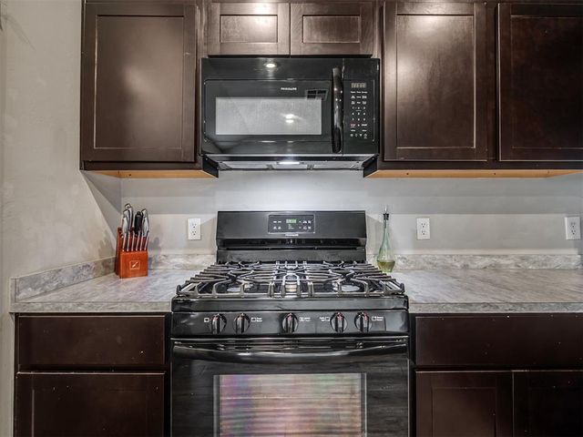 1410 Madison Avenue, Shawnee, OK 74804