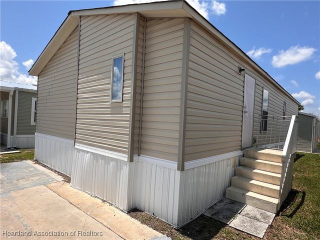 7734 Brook Boulevard, Zolfo Springs, FL 33890