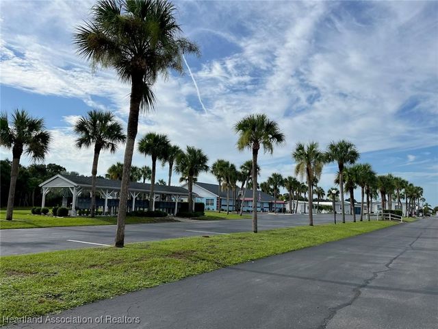 7734 Brook Boulevard, Zolfo Springs, FL 33890