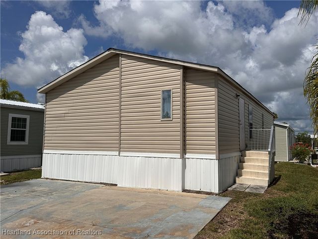 7734 Brook Boulevard, Zolfo Springs, FL 33890