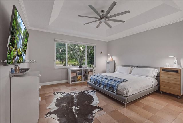 1032 NW 139th Ter, Pembroke Pines, FL 33028