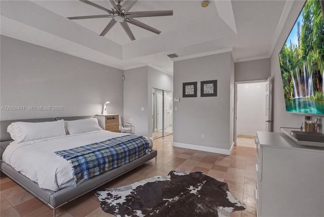 1032 NW 139th Ter, Pembroke Pines, FL 33028