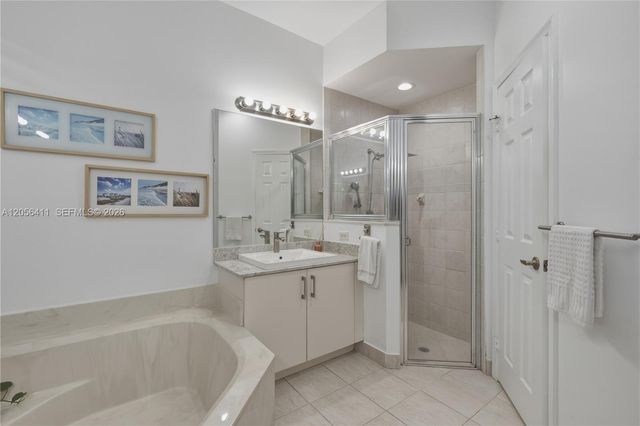1032 NW 139th Ter, Pembroke Pines, FL 33028