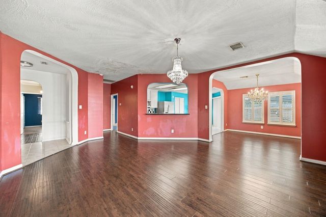 8222 Soledad Drive, Houston, TX 77083