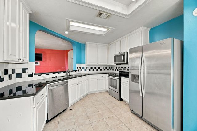 8222 Soledad Drive, Houston, TX 77083