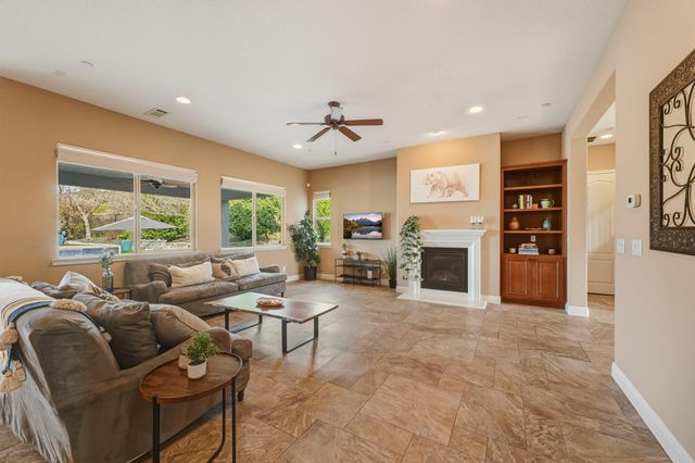 235 Almond Ridge Ct, El Dorado Hills, CA 95762