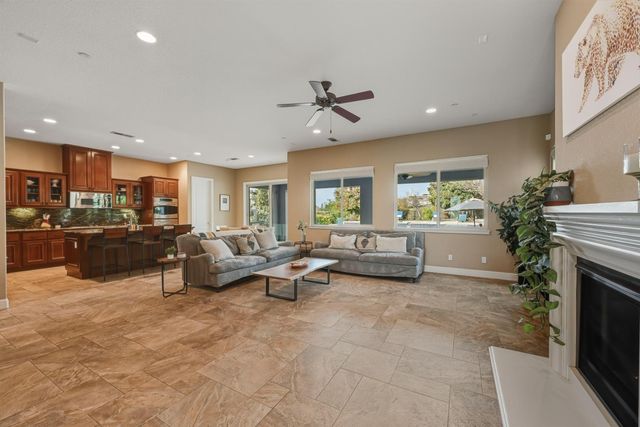 235 Almond Ridge Ct, El Dorado Hills, CA 95762