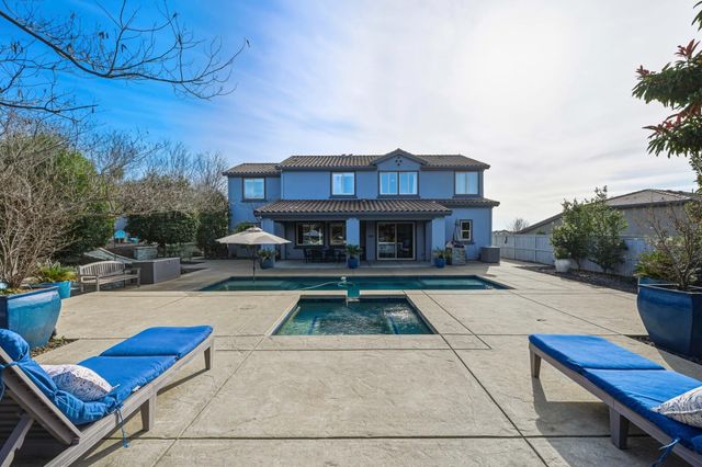 235 Almond Ridge Ct, El Dorado Hills, CA 95762