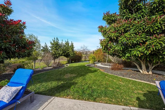 235 Almond Ridge Ct, El Dorado Hills, CA 95762