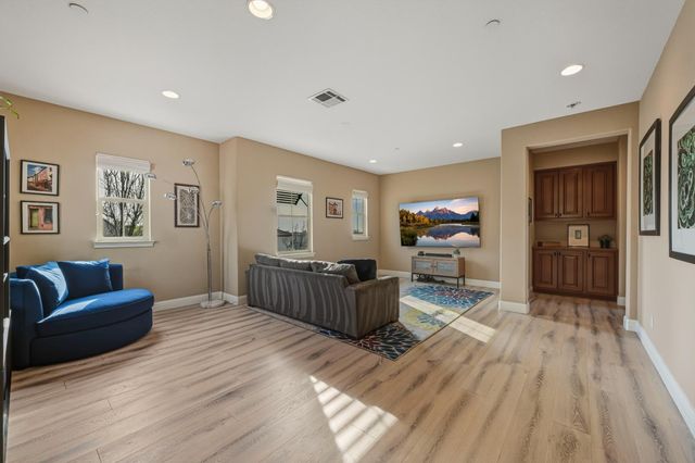 235 Almond Ridge Ct, El Dorado Hills, CA 95762