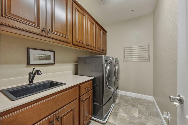 235 Almond Ridge Ct, El Dorado Hills, CA 95762