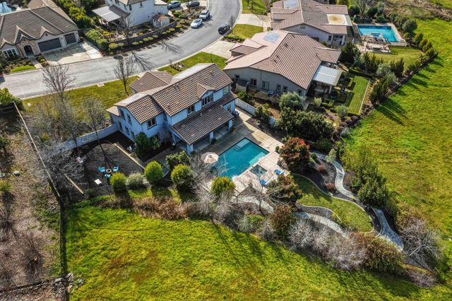 235 Almond Ridge Ct, El Dorado Hills, CA 95762