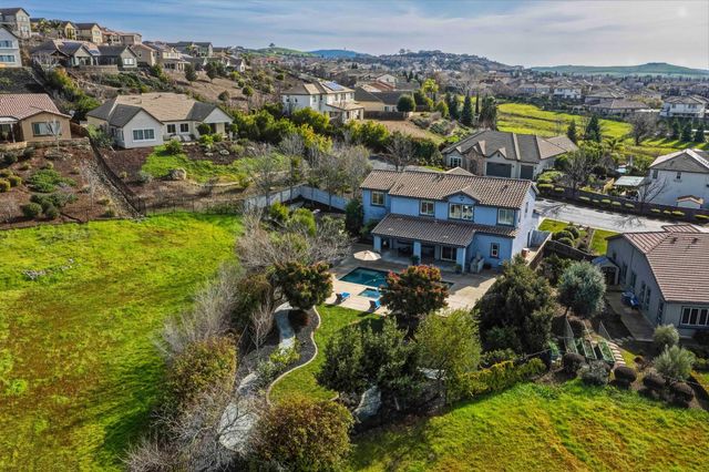 235 Almond Ridge Ct, El Dorado Hills, CA 95762