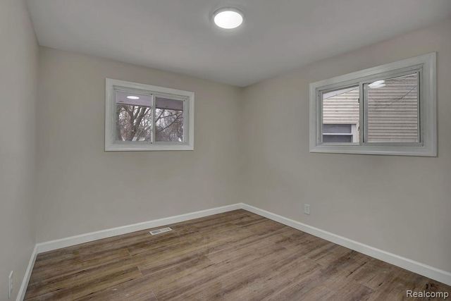 31208 Windsor Street, Westland, MI 48185