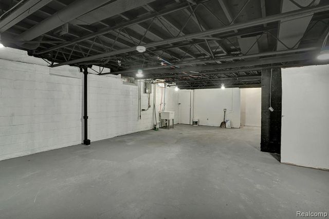 31208 Windsor Street, Westland, MI 48185