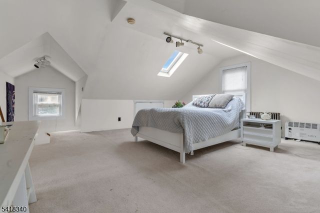 180 N Gaston Ave, Somerville Boro, NJ 08876